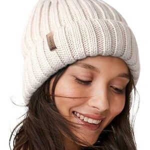 Furtalk Elegant Ivory Knit Beanie